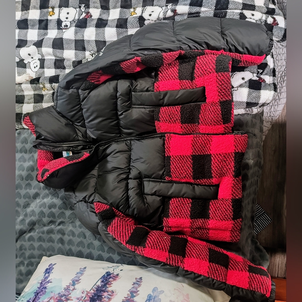 Columbia Puffer Buffalo Plaid Crop Puffer Jacket L